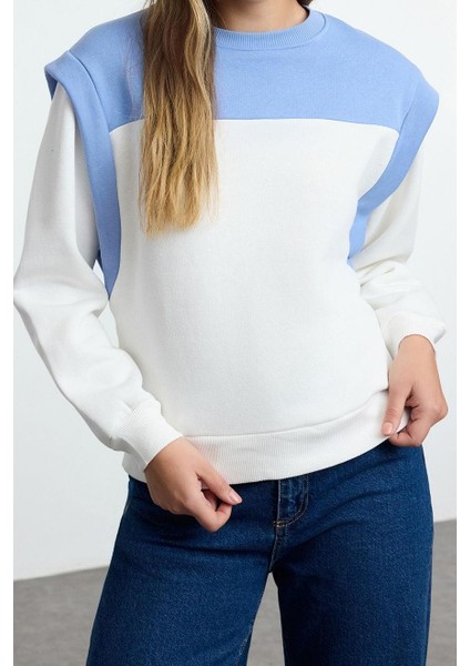 Kadın Moda Regular Bisiklet Yaka Düşük Kol Regular Kalın Içi Polarlı Normal Kalıp Örme Sweatshirt