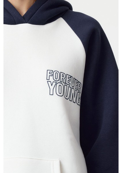 Kadın Moda Şık Bol Kapüşonlu Reglan Kol Uzun Slogan Baskılı Kalıp Kalın Içi Polarlı Örme Sweatshirt