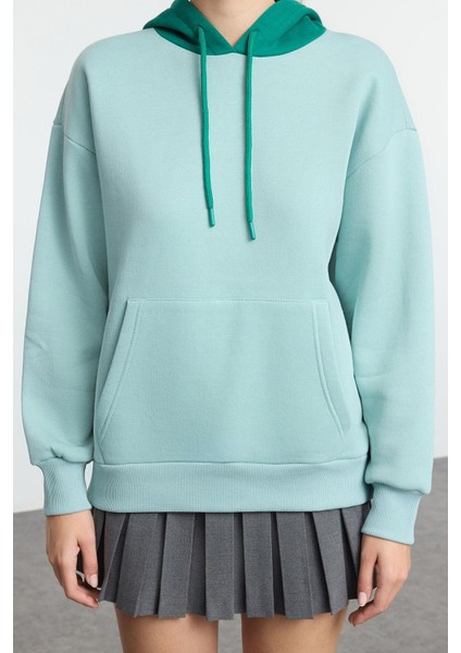 Kadın Moda Şık Bol Kapüşonlu Düşük Kol Uzun Sırt Baskılı ve Geniş Kalıp Örme Sweatshirt