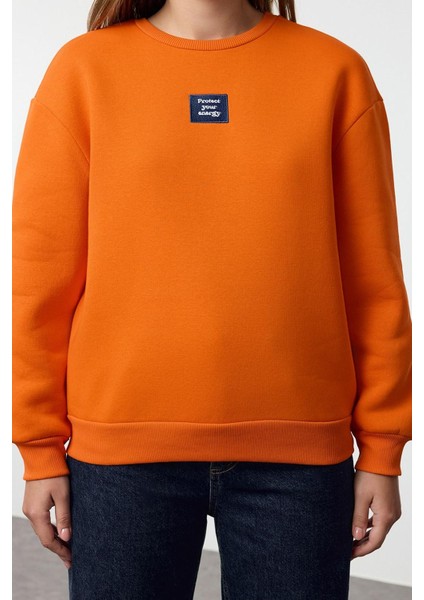 Kadın Bisiklet Yaka Düşük Kol Uzun Reaxed Rahat Kalıp Slogan Baskılı Kalın Polarlı Örme Sweatshirt