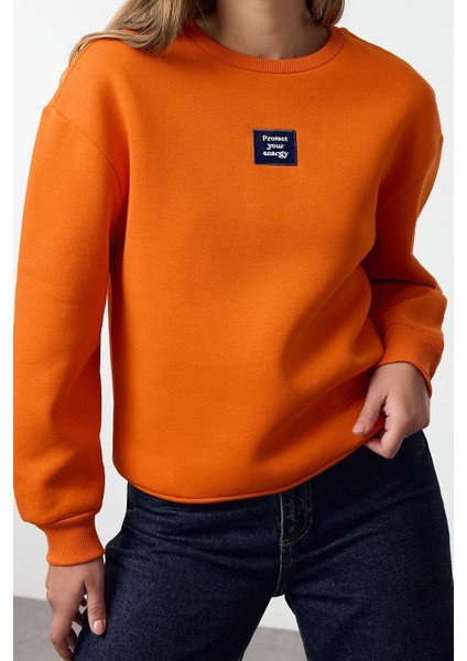Kadın Bisiklet Yaka Düşük Kol Uzun Reaxed Rahat Kalıp Slogan Baskılı Kalın Polarlı Örme Sweatshirt