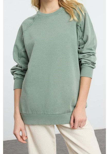 Kadın Moda Şık Regular Bisiklet Yaka Reglan Kol Regular Yıkamalı Normal Kalıp Örme Sweatshirt