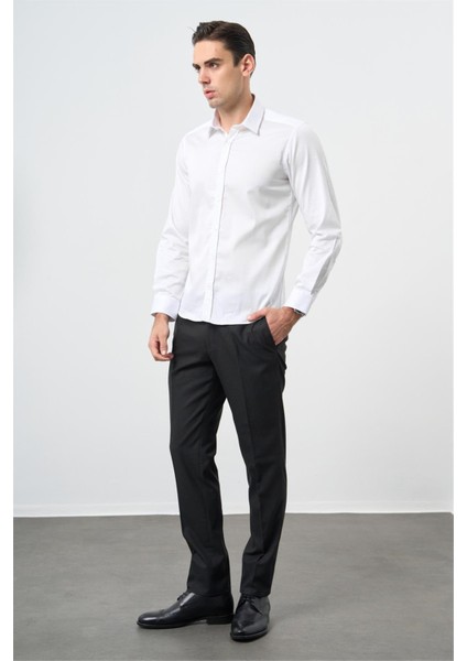 Beyaz Uzun Kol Düz Bez Ayağı 032 Sert Yaka Classic Slim Fit Gömlek 1004245324