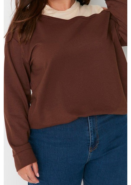 Büyük Beden Tarz Regular Bisiklet Yaka Standart Kol Regular Omuz Detaylı Ince Örme Sweatshirt fırsatları