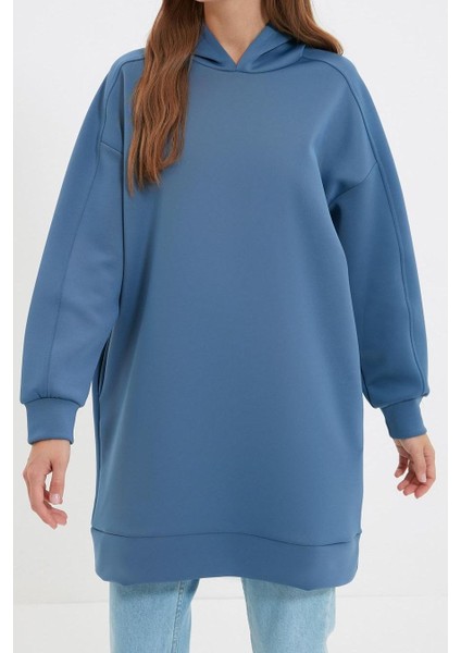 Tesettür Tarz Regular Kapüşonlu Standart Kol Uzun Geniş Kalıp Cepli Scuba Örme Sweatshirt fırsatları