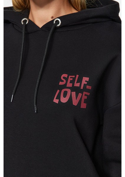 Oversize Kapüşonlu Düşük Kol Uzun Sırt Baskı Geniş Kalıp Kalın Içi Polarlı Örme Sweatshirt fırsatları