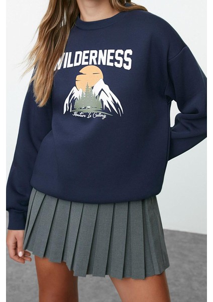 Regular Bisiklet Yaka Düşük Kol Regular Baskılı Kalın Içi Polarlı Rahat Kalıp Örme Sweatshirt fiyatları