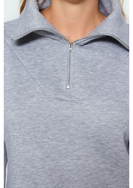 Tarz Bol Fermuarlı Yaka Düşük Kol Uzun Kalın Içi Polarlı Fermuarlı Geniş Kalıp Örme Sweatshirt