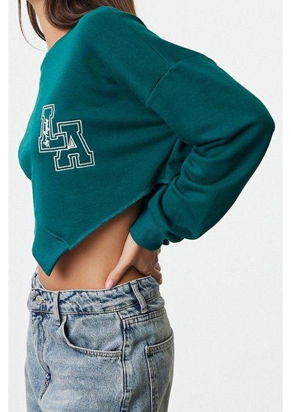 Tarz Oversize Bisiklet Yaka Düşük Kol Crop Geniş Kalıp Asimertik Crop Kalın Örme Sweatshirt