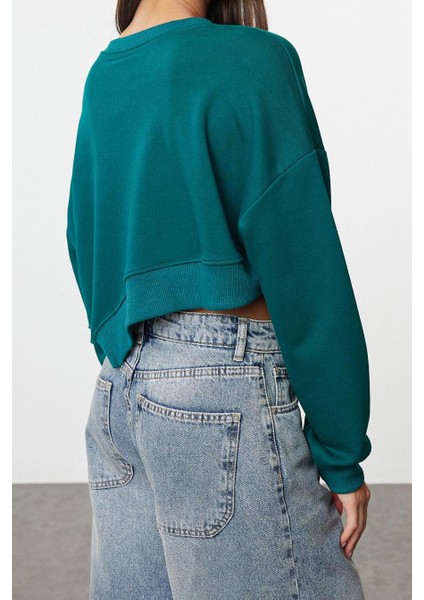 Tarz Oversize Bisiklet Yaka Düşük Kol Crop Geniş Kalıp Asimertik Crop Kalın Örme Sweatshirt