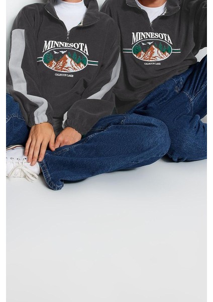 Unisex Oversize Dik Yaka Standart Kol Standart Antrasit Geniş Kesim Fermuar Nakışlı Polar Sweatshirt