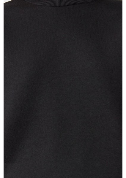 Tarz Relaxed Bisiklet Yaka Düşük Kol Regular Rahat Kalıp Stoper Detaylı Örme Sweatshirt