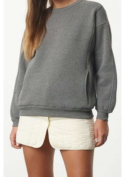 Tarz Bol Bisiklet Yaka Düşük Kol Uzun Geniş Kalıp Cepli Kalın Örme Sweatshirt fiyatları