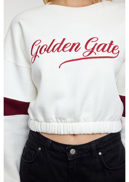 Relaxed Bisiklet Yaka Düşük Kol Crop Kalın Polarlı Rahat Kesim Slogan Nakışlı Örme Sweatshirt