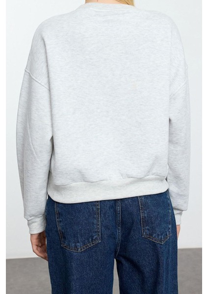 Regular Bisiklet Yaka Standart Kol Regular Ekru Slogan Baskılı Normal Kalıp Örme Sweatshirt