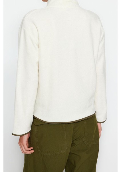 Tarz Regular Dik Yaka Düşük Kol Regular Çıtçıtlı Normal Kalıp Cepli Polar Örme Sweatshirt