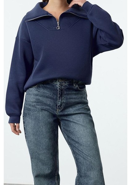 Tarz Bol Fermuarlı Yaka Düşük Kol Uzun Kalın Içi Polarlı Fermuarlı Geniş Kalıp Örme Sweatshirt