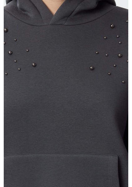 Tarz Relaxed Kapüşonlu Düşük Kol Uzun Taşlı Rahat Kalıp Kalın Içi Polarlı Örme Sweatshirt modelleri