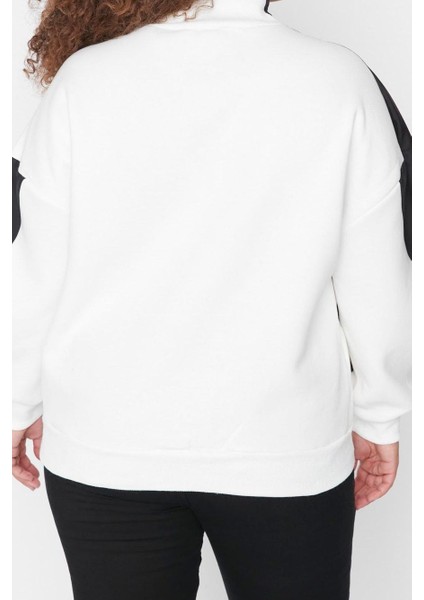 Büyük Beden Tarz Regular Dik Yaka Düşük Kol Regular Baskılı Kalın Şardonlu Örme Sweatshirt