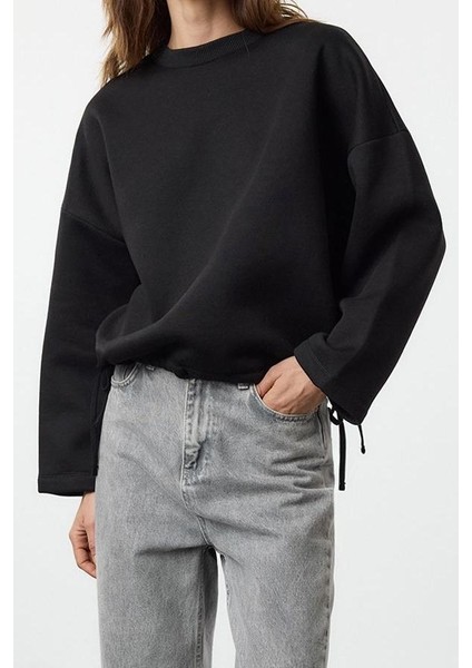 Kadın Moda Şık Relaxed Bisiklet Yaka Düşük Kol Regular Rahat Kalıp Stoper Detaylı Örme Sweatshirt modelleri