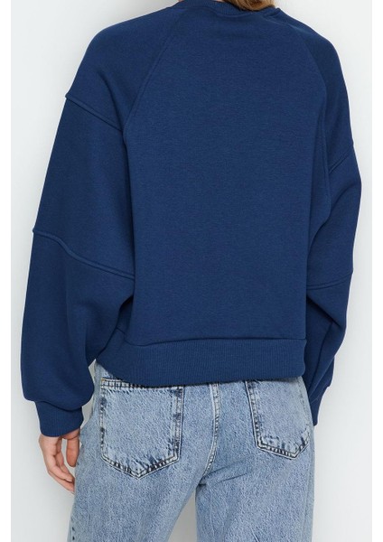 Tarz Regular Bisiklet Yaka Düşük Kol Crop Fit Nakışlı Kalın Içi Polarlı Örme Sweatshirt