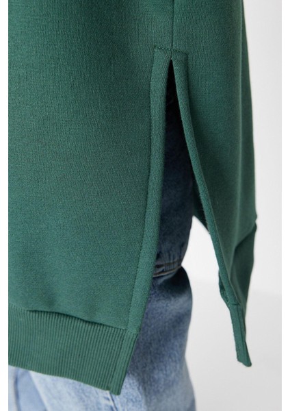 Oversize Bisiklet Yaka Düşük Kol Uzun Geniş Kalıp Yırtmaç Kalın Içi Polarlı Örme Sweatshirt fırsatları