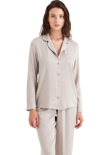 %100 Viskoz Jakarlı Saten Uzun Kol Önden Düğmeli Bej Pijama Takım C8T8N4O06 modelleri