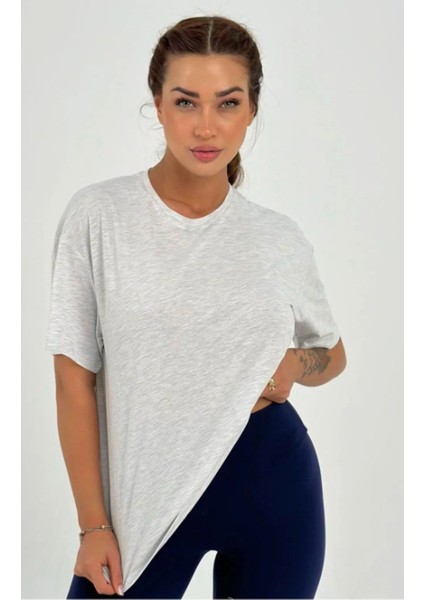 Kadın Açık Gri Baskısız Basic Pamuklu Oversize T-Shirt fiyatları
