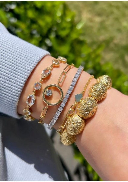 Swarovski Taşlı Suyolu Bileklik fiyatları