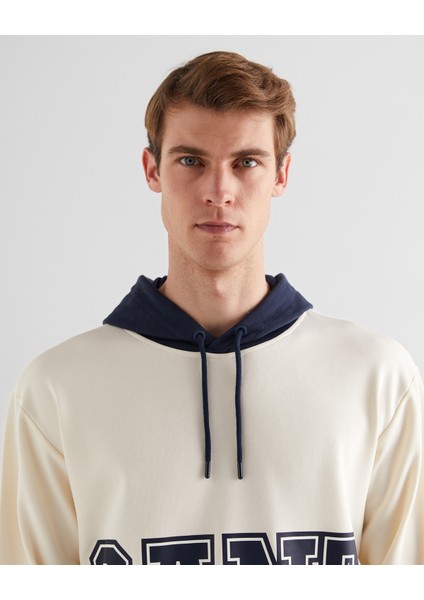 Erkek Krem Regular Fit Kapüşonlu Logolu Sweatshirt 2524341T.130