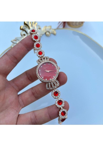 Nautıcal Taşlı Kadın Lüks Kol Saati