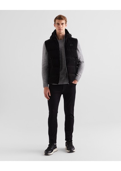 Erkek Siyah Regular Fit Kapüşonlu Logolu Yelek 7124109T.5 modelleri