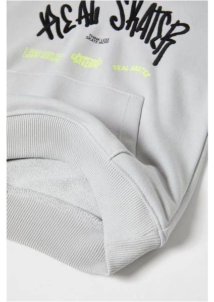 Erkek Çocuk Kapüşonlu Sweatshirt modelleri