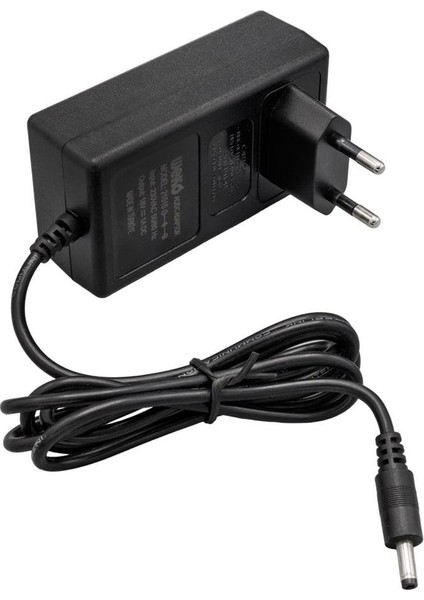 18 Volt - 1 Amper 3.5*1.35 Uçlu Yerli Üretim Priz Tipi Adaptör