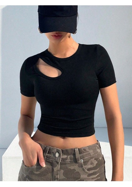 Bisiklet Yaka Asimetrik Stil Siyah Renk Fitilli Kısa Kollu Slim Fit Crop Top Bluz indirimleri
