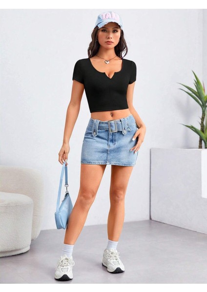 Geniş U Yaka Siyah Renk Fitilli Kısa Kollu Slim Fit Crop Top Bluz indirimleri
