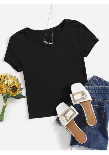 V Yaka Siyah Renk Fitilli Kısa Kollu Slim Fit Crop Top Bluz