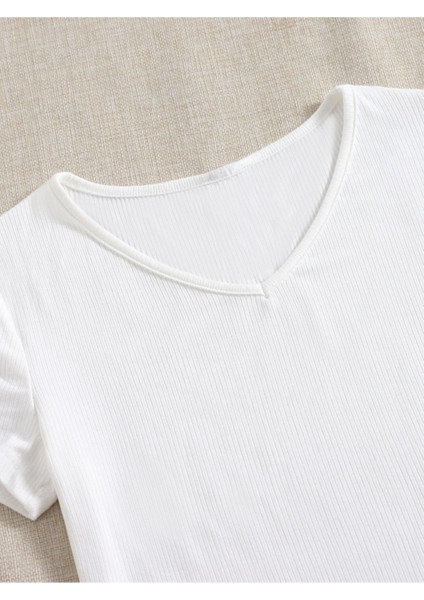 V Yaka Beyaz Renk Fitilli Kısa Kollu Slim Fit Crop Top Bluz fırsatları