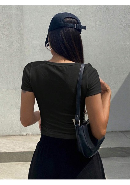 U Yaka Siyah Renk Fitilli Kısa Kollu Slim Fit Crop Top Bluz fiyatları