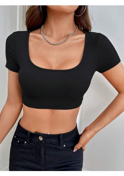Geniş Yaka Siyah Renk Fitilli Kısa Kollu Crop Top Bluz modelleri
