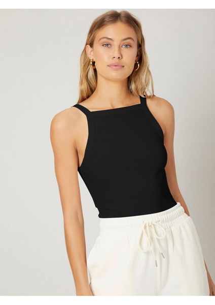 Kare Yaka Omuzu Açık Askılı Siyah Renk Fitilli Bluz fırsatları