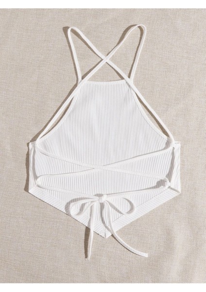 Halter Yaka Sırtı Açık Çapraz Askılı Bağcıklı Beyaz Renk Fitilli Crop Top Bluz