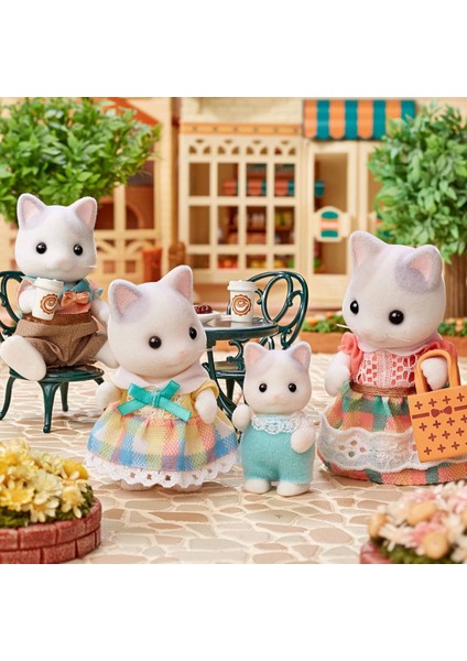 Sylvanian Families Latte Kedi Ailesi 5738