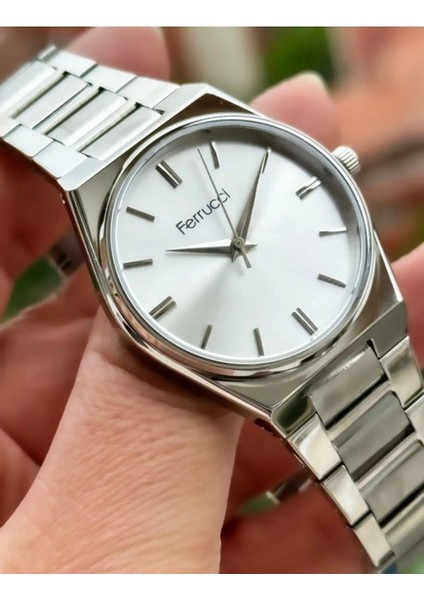 Silver Renk Çelik Klasik Kol Saat+Çelik Kalın Zincirli Zirkon Taşlı Kolye Hediye Set