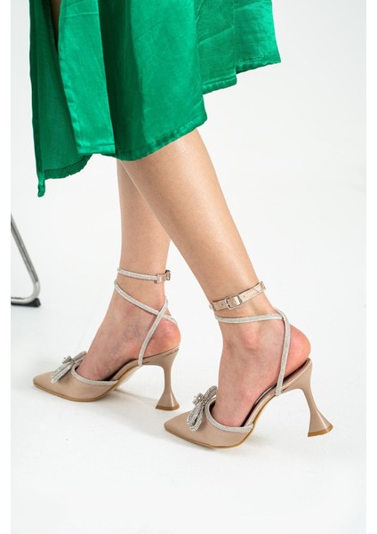 Ten Renk Saten Bilekten Bağlamalı Taşlı Fiyonklu Topuklu Kadın Ayakkabı fırsatları