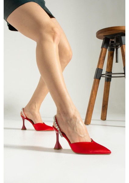 Kırmızı Saten Taş Detaylı Topuklu Ayakkabı indirimleri