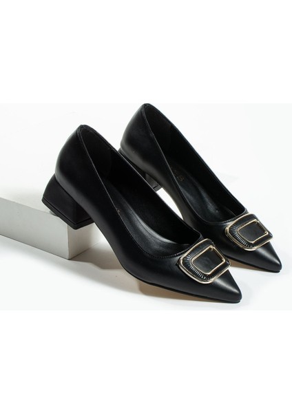 Siyah Tokalı Detay Klasik Topuklu Ayakkabı modelleri