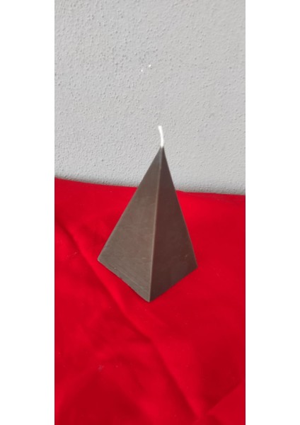 Balmumu mum Piramit 9X4 cm siyah