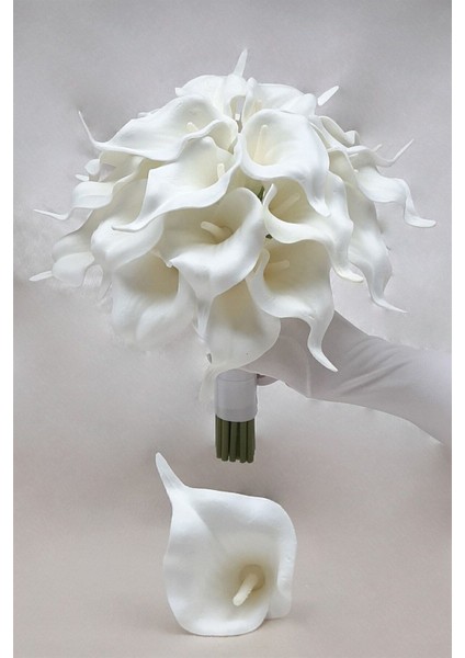 Beyaz Saten Saplı Gala Gelin Çiçeği Gerçekçi Görünüm ile Düğün Süslemesi İçin