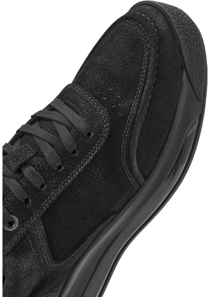 Erkek Siyah Bağcıklı Nubuk Deri Sneaker 24WFD6114V3